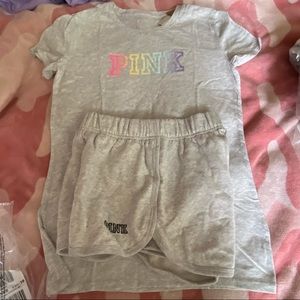 Vs pink varsity shorts campus short sleeve tee xs